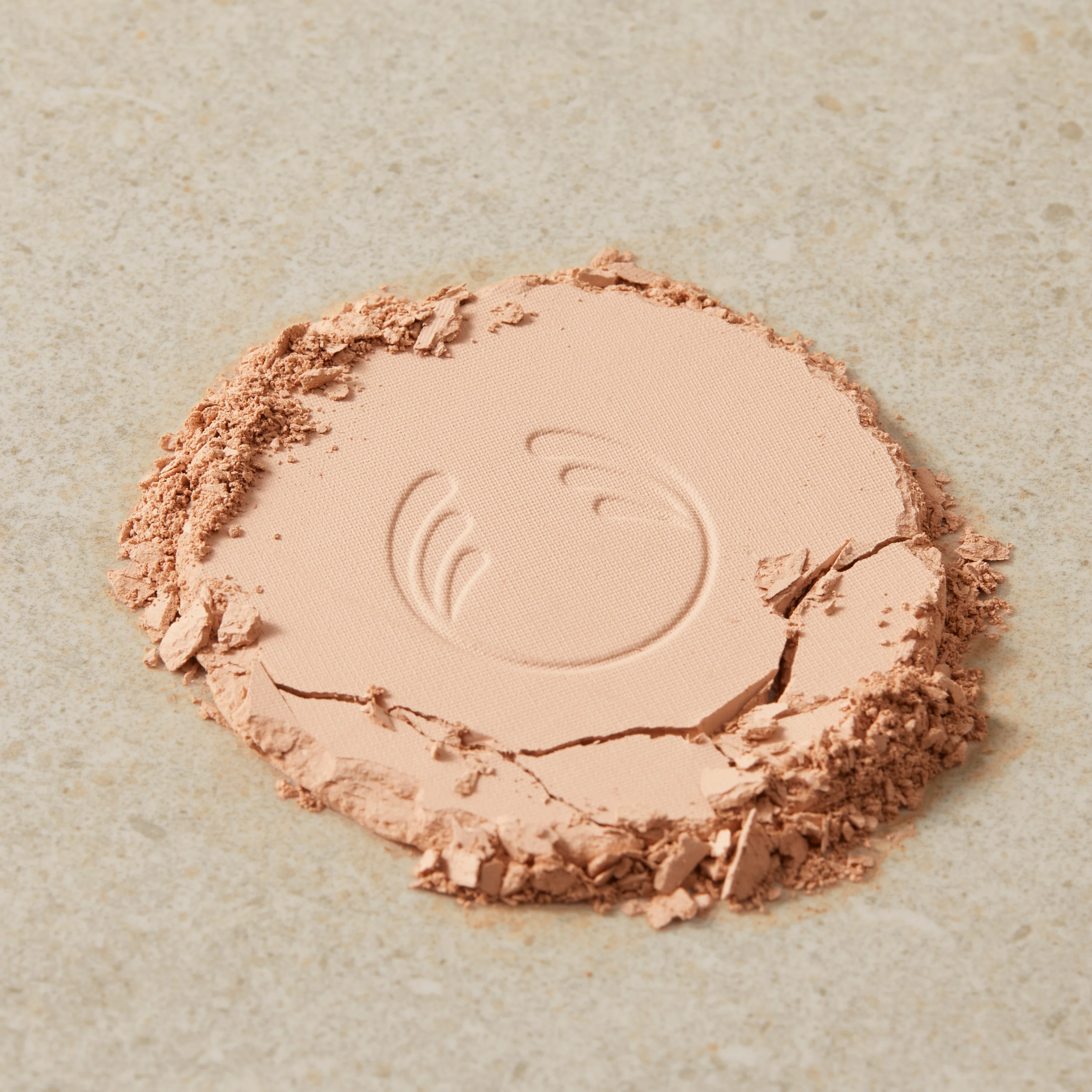 Tea Tree Face Base - Image 42