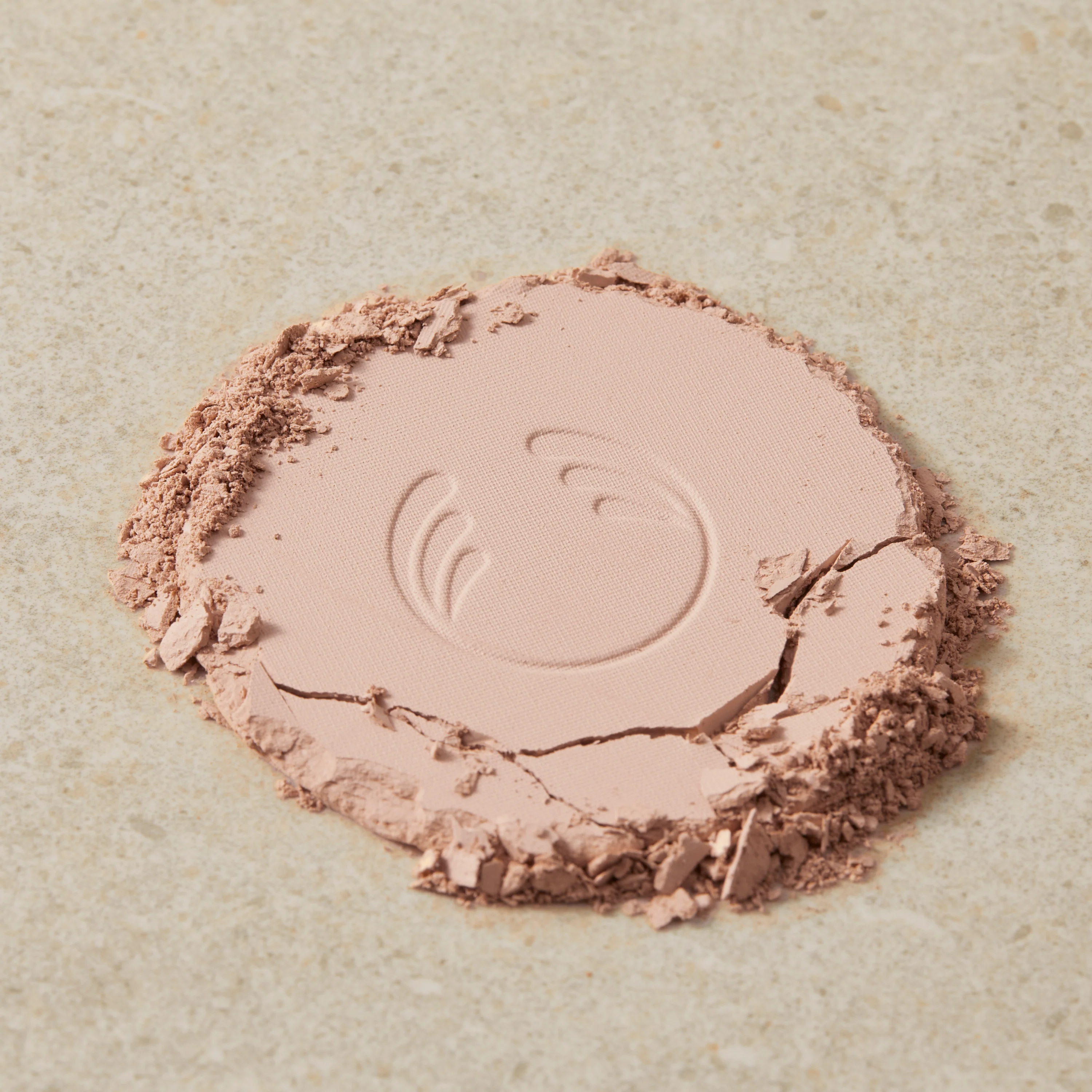 Tea Tree Face Base - Image 9